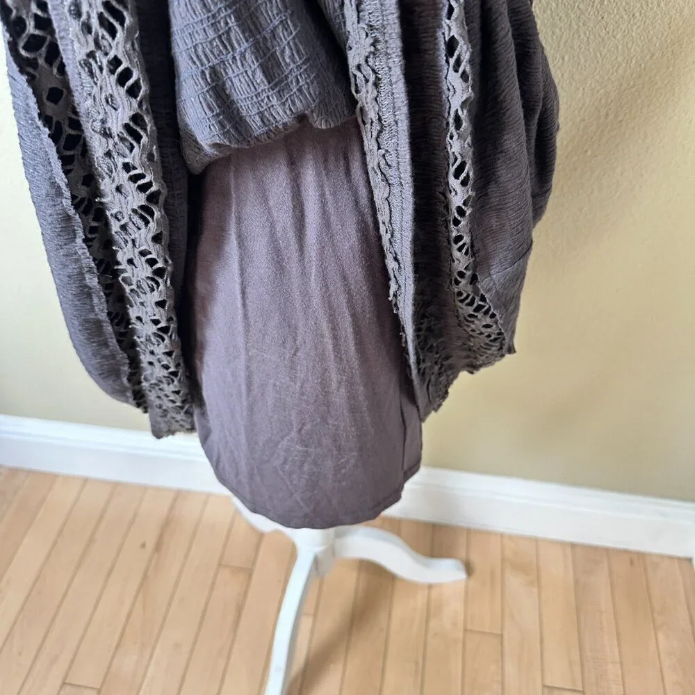 FREE PEOPLE Vintage Lace Cut Out Knit Dress Size Medium / Large Brown